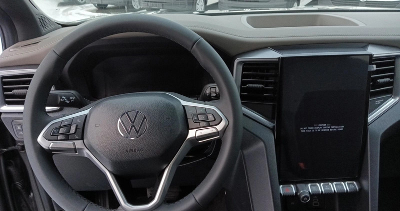 Volkswagen Amarok cena 247968 przebieg: 7, rok produkcji 2023 z Kożuchów małe 211